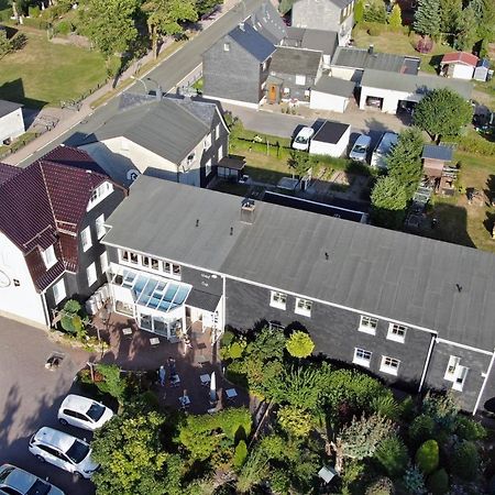 Landhaus Edelweiss Bed&Breakfast - Adults Only 伦斯泰希地区诺伊斯塔特 外观 照片