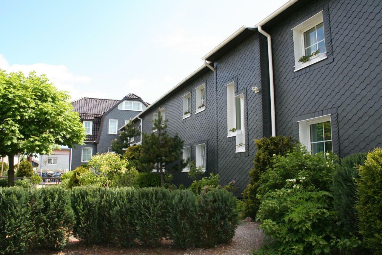 Landhaus Edelweiss Bed&Breakfast - Adults Only 伦斯泰希地区诺伊斯塔特 外观 照片