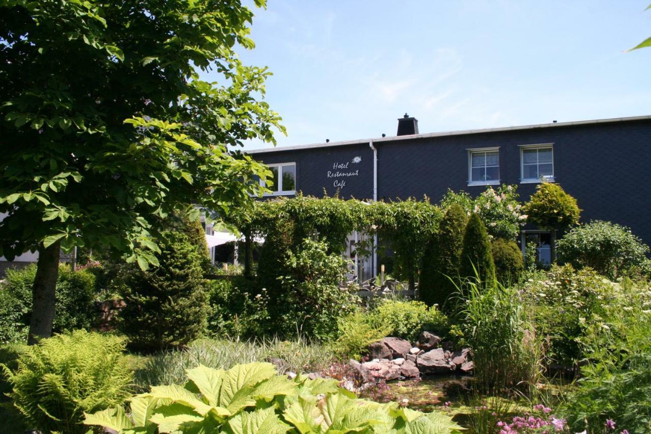 Landhaus Edelweiss Bed&Breakfast - Adults Only 伦斯泰希地区诺伊斯塔特 外观 照片
